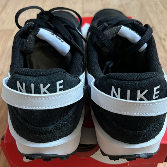 Nike Men’s Waffle Debut NWOB - Picture 6 of 11